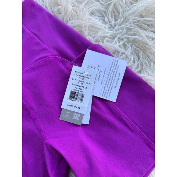 Beyond Yoga Powerbeyond Strive Biker Short Violet Berry Size XS - Picture 5 of 10